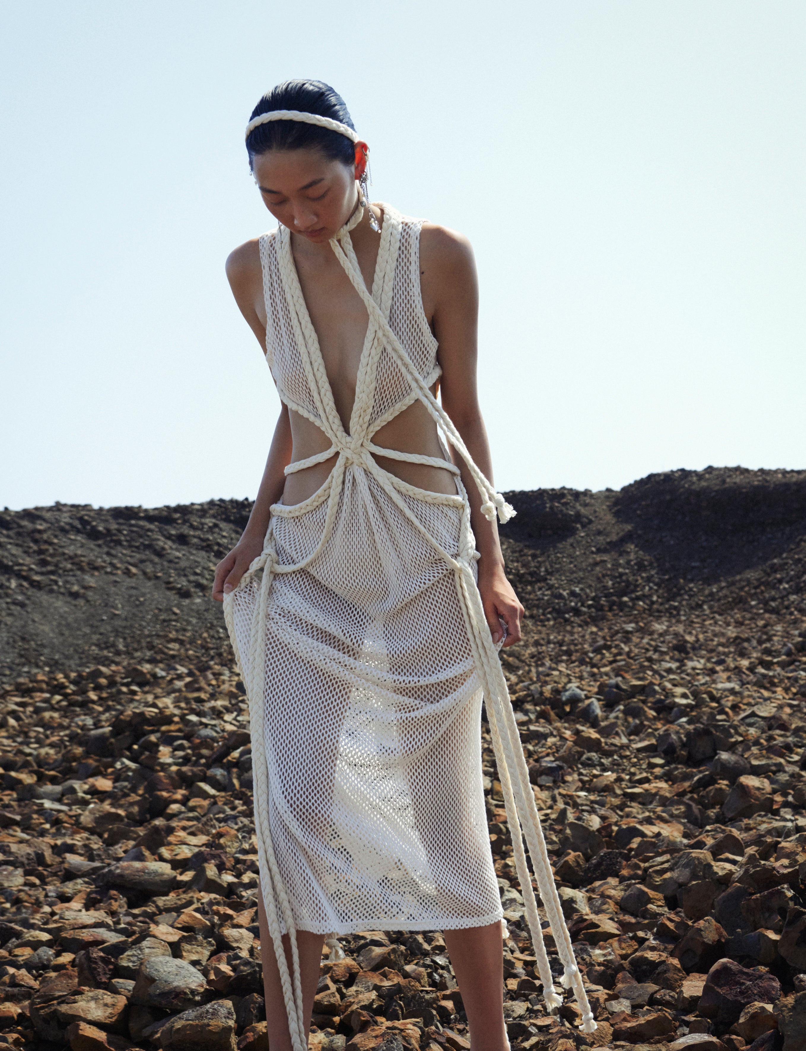rihanna in maxi dress The Summer Maxi-Dress Outfit L.A. Girls Are Wearing