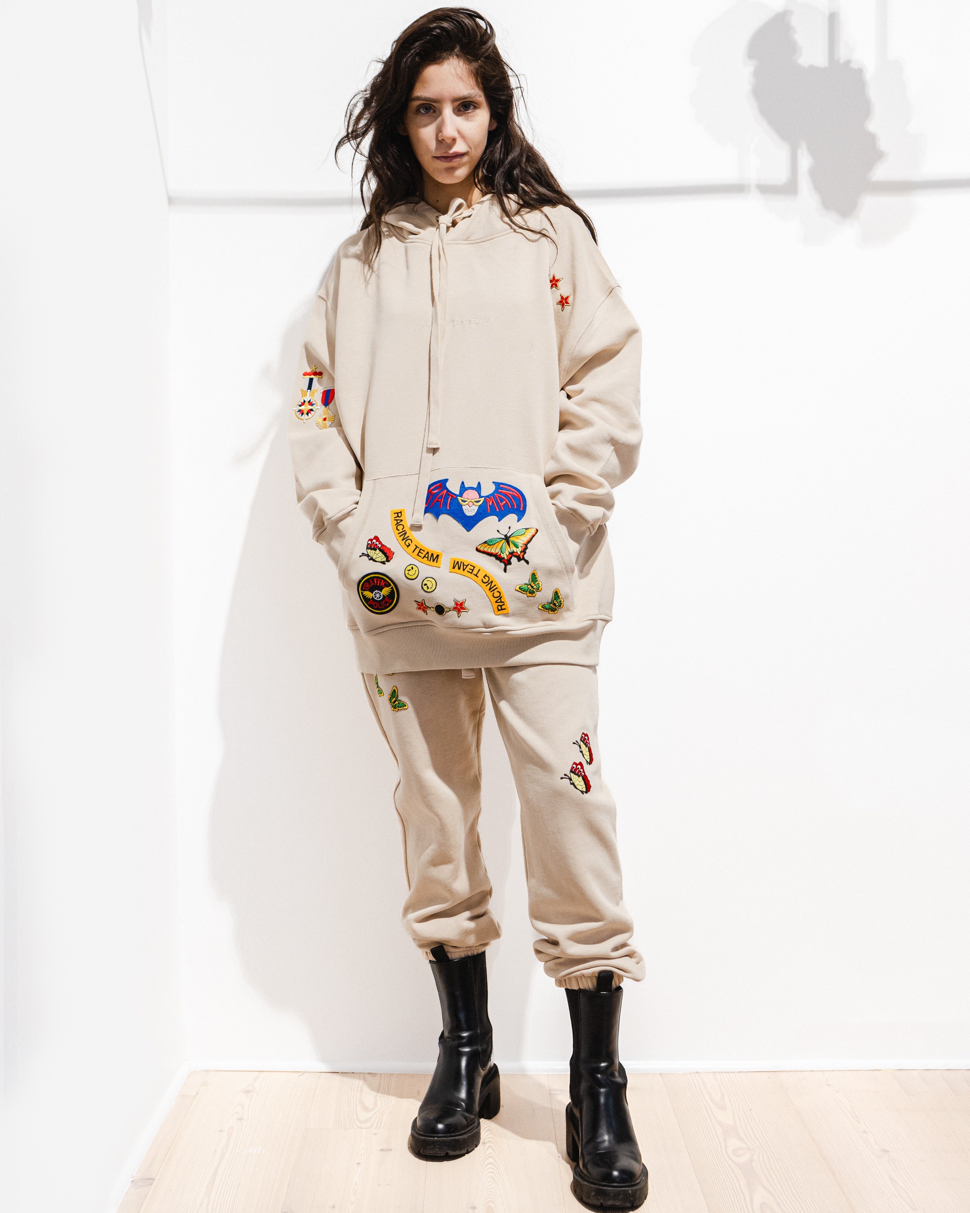 Organic Cotton Embroidered Pants with Patches Beige