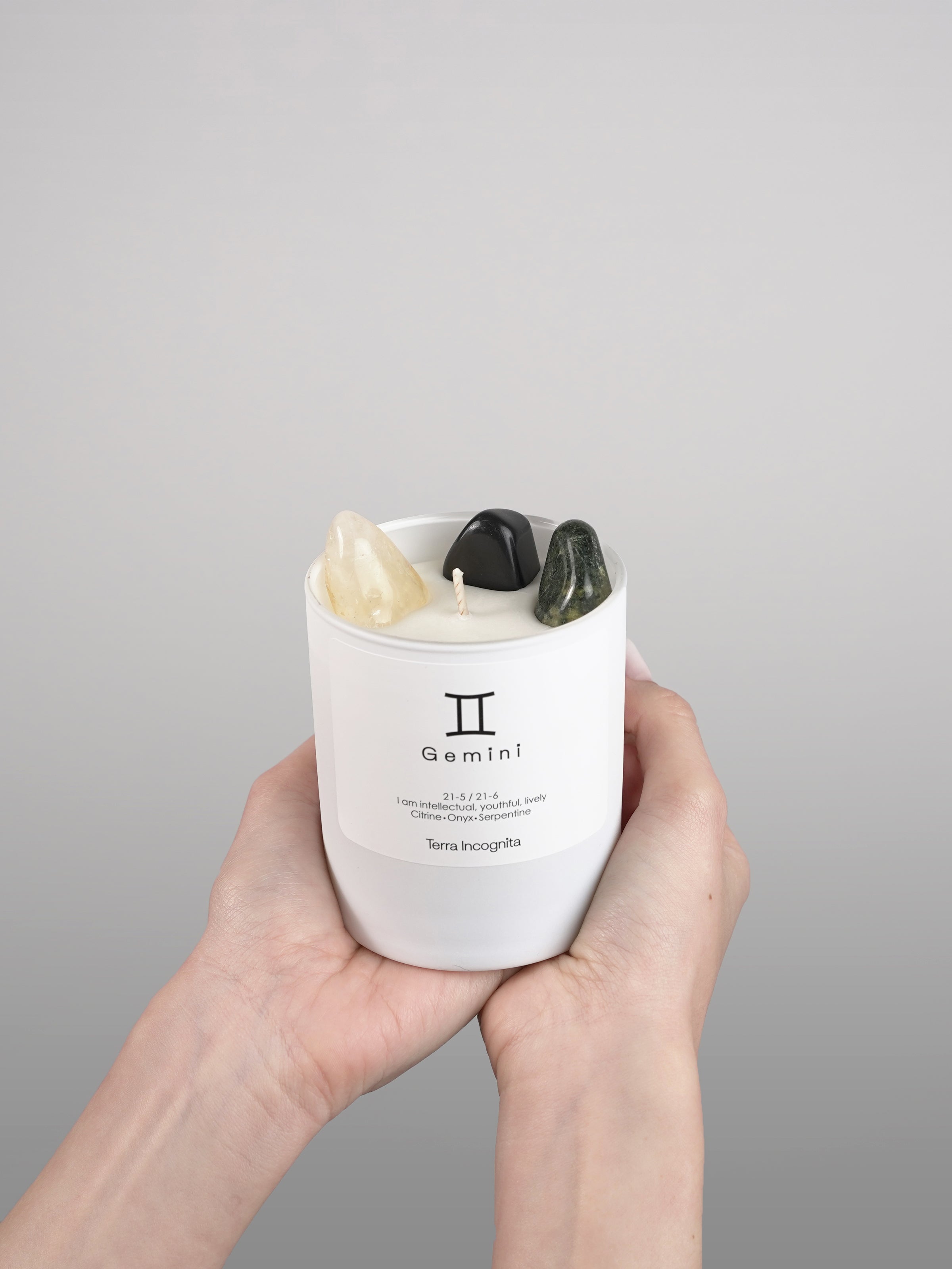 ZODIAC CRYSTAL CANDLE