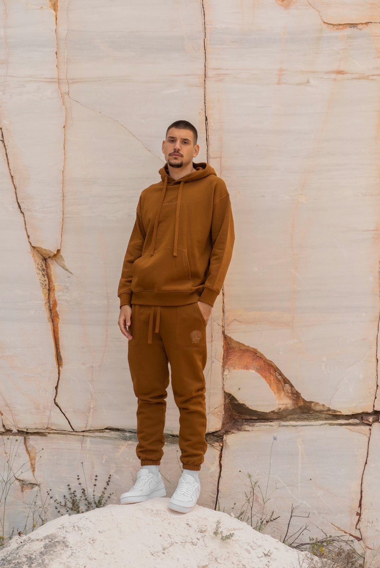 Organic Cotton Embroidered Hoodie Cinnamon