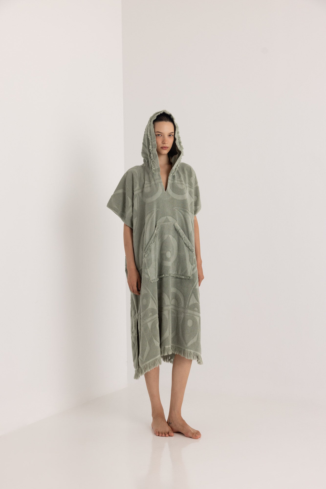 NAOKO BEACH  PONCHO