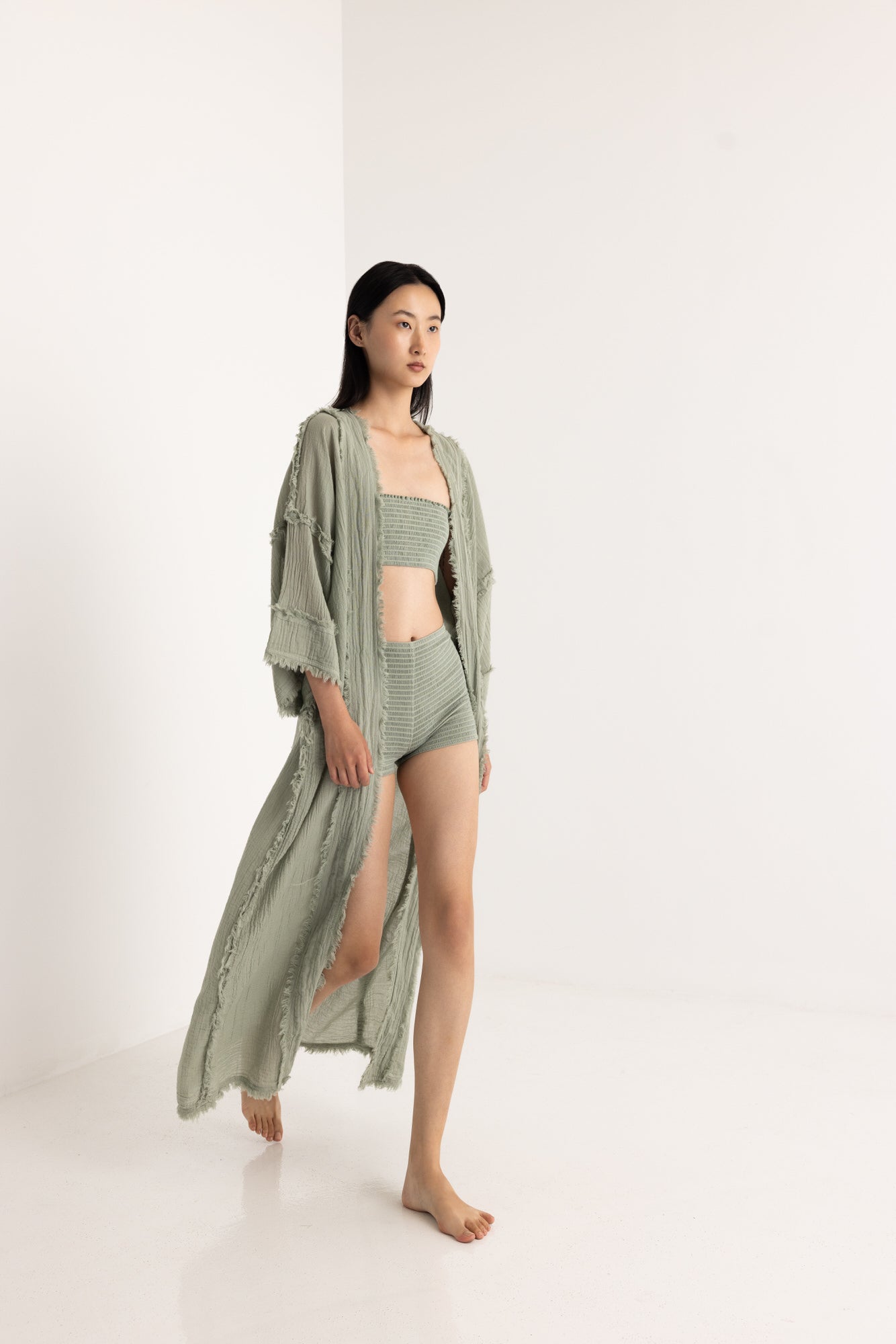 SHILA ELASTIC SHORTS